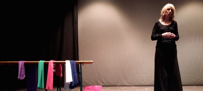 Spettacolo teatrale  “Storia di un’attinia e di un paguro Bernardo”